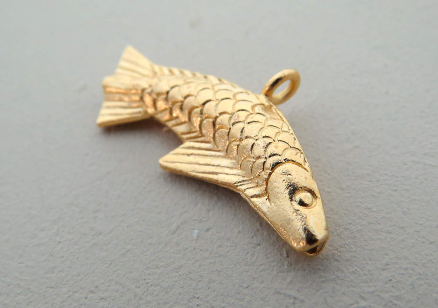Fine Silver 30mm Koi Fish (Pack of 1)